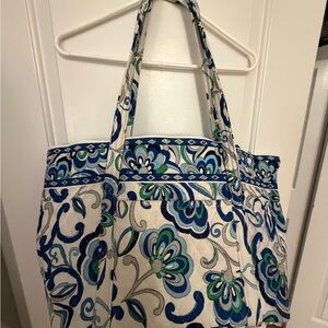 Vera Bradley Blue, Green & Cream Quilted Floral Tote
